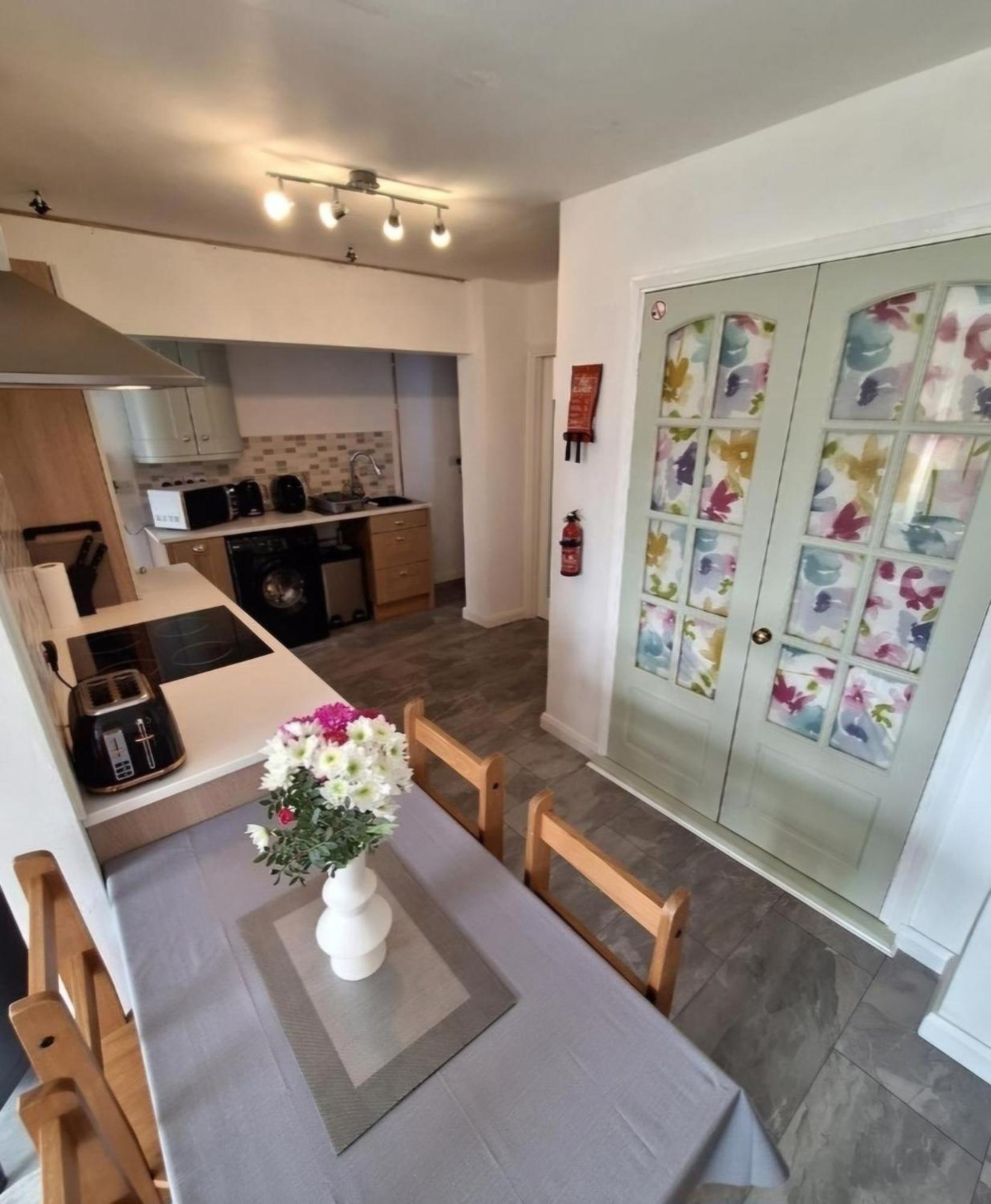 Beautiful 2 Bedroom Annexe In Popular Town Location Narberth Εξωτερικό φωτογραφία